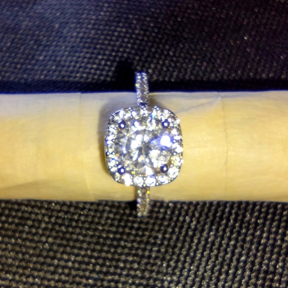 SILVER ZIRCONIA SQUARE STONE RING